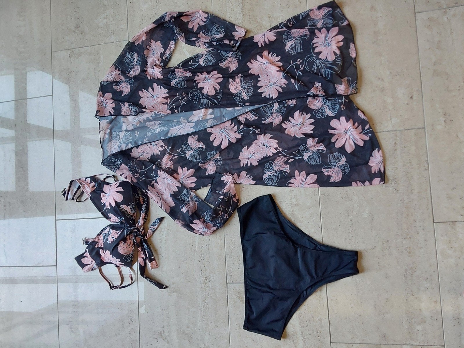 Mooie bekinni met kimono, Ophalen of Verzenden, Nieuw, Overige typen