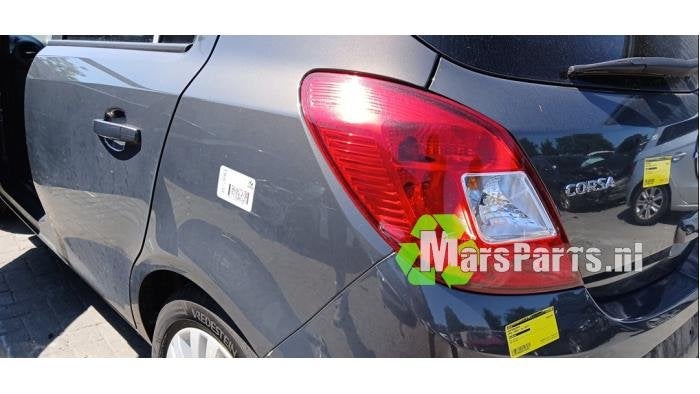 Achterlicht links van een Opel Corsa, Gebruikt, -, -, Opel