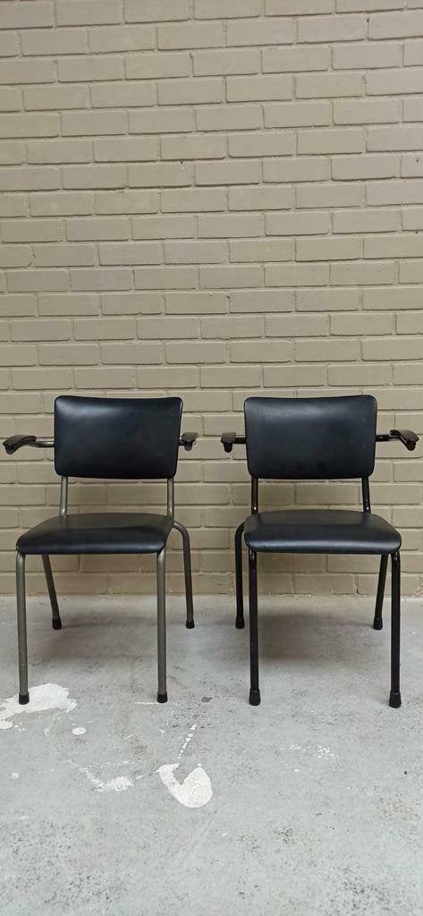 set van 2 vintage industriële stoelen, Ahrend de Cirkel, Ophalen, Tweedehands, Twee, Tweedehands