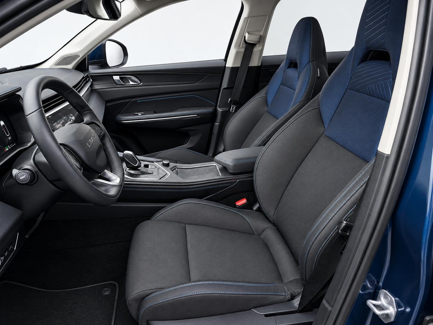 Lynk & Co 01| 360"Camera|Carplay|ACC|Pano|Dodehoek|Navi|, Stof, Euro 6, Met garantie (alle), Blauw