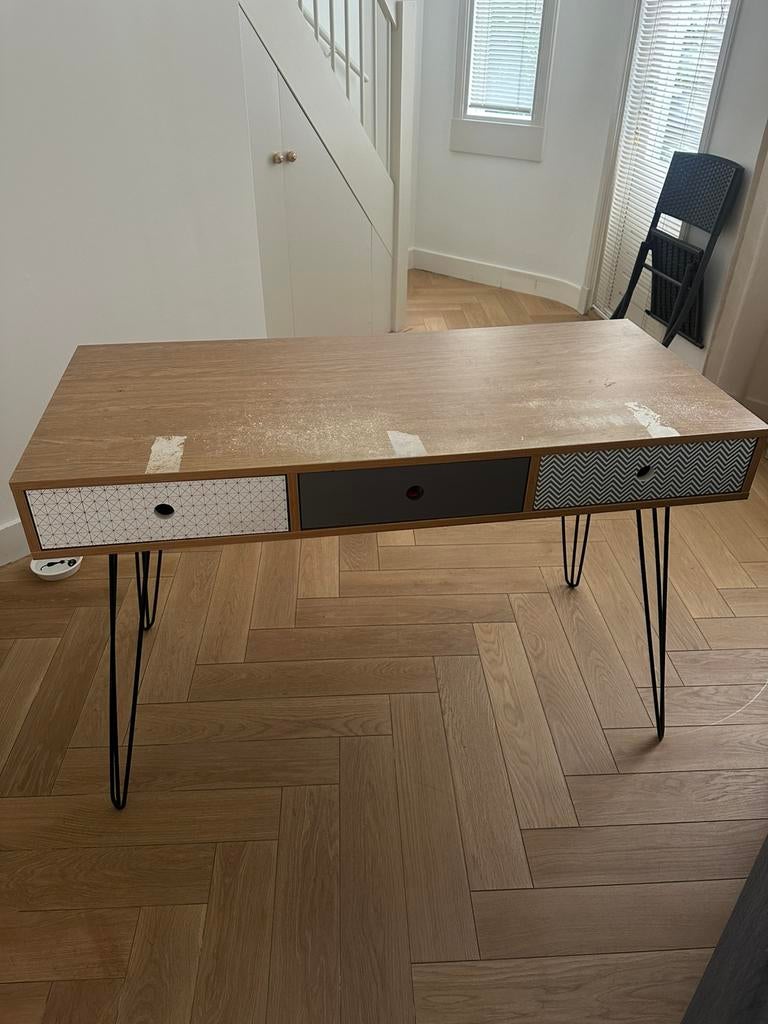 Desk to sale, Huis en Inrichting, Bureaus, Zo goed als nieuw, Ophalen