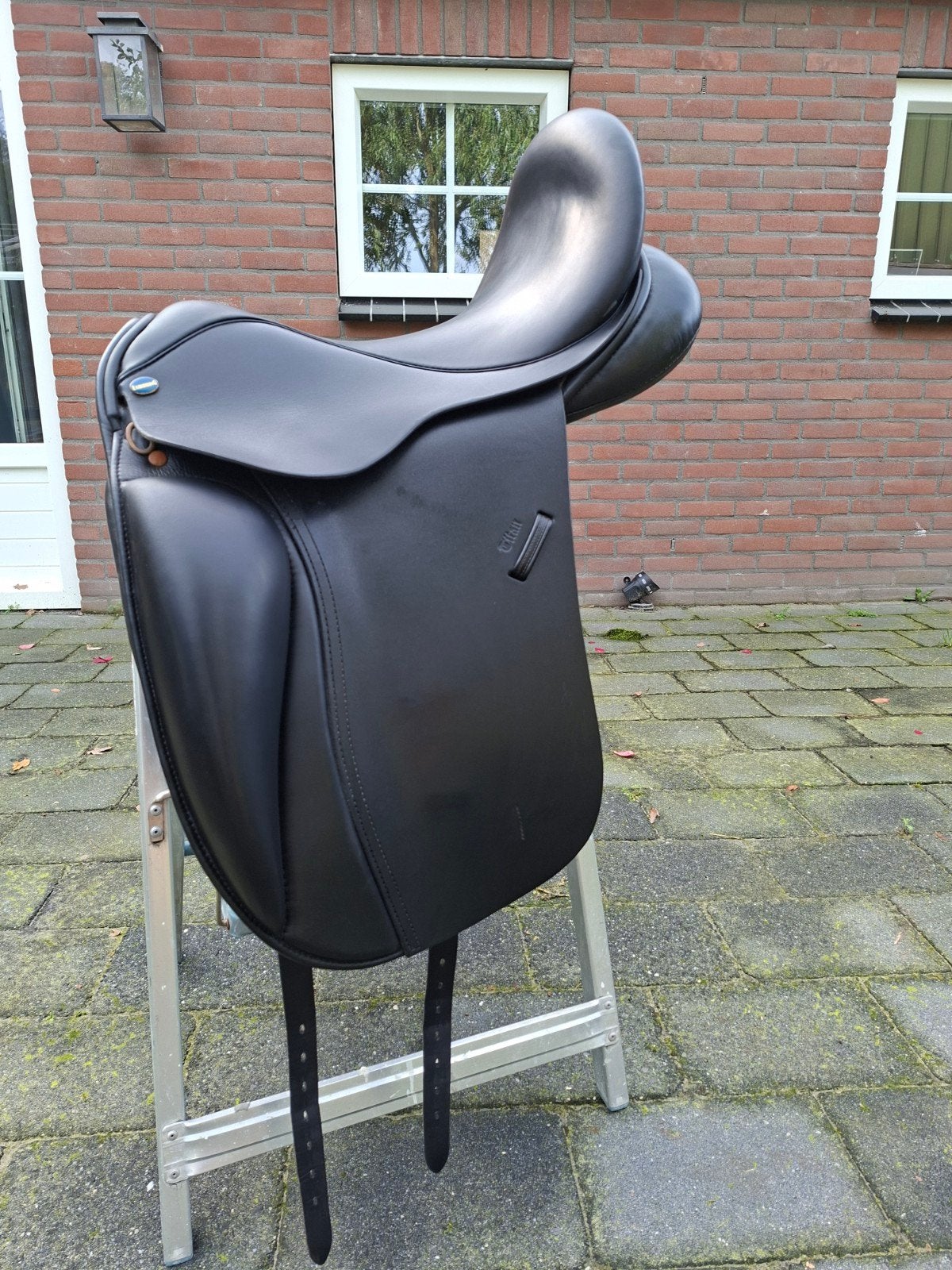 Te koop: Euroriding Titan dressuurzadel, Dieren en Toebehoren, Ophalen, Zo goed als nieuw, Dressuur