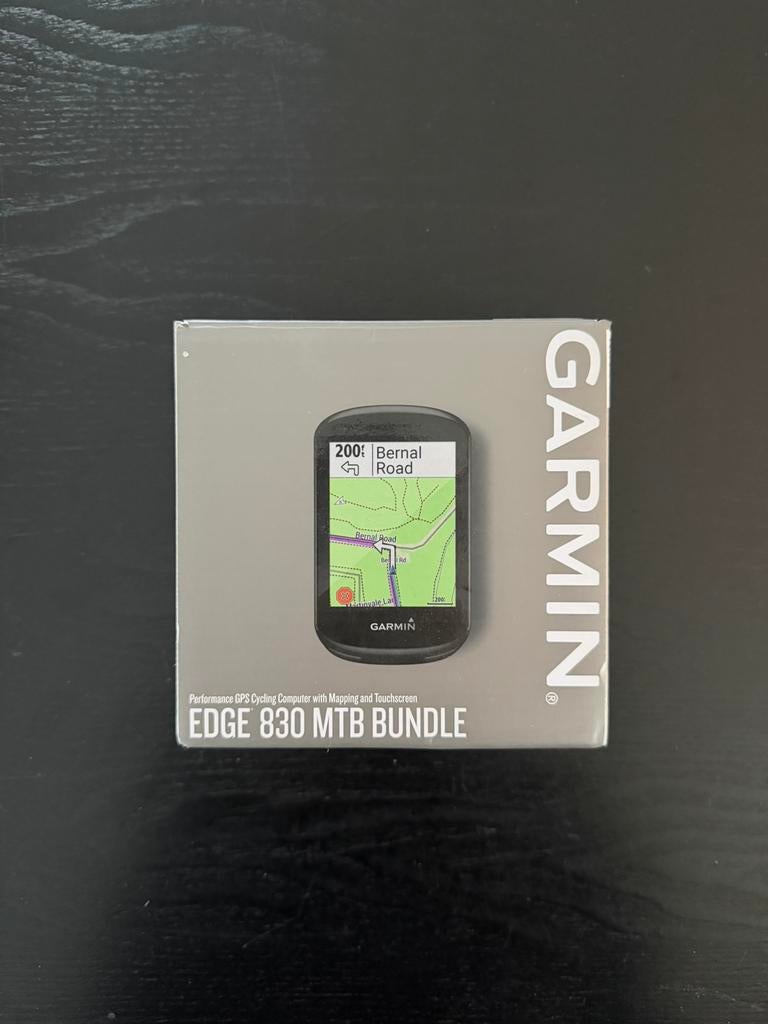 Garmin Edge 830 MTB Bundle – compleet, zgan, incl. factuur, Fietsen en Brommers, Ophalen of Verzenden, Zo goed als nieuw