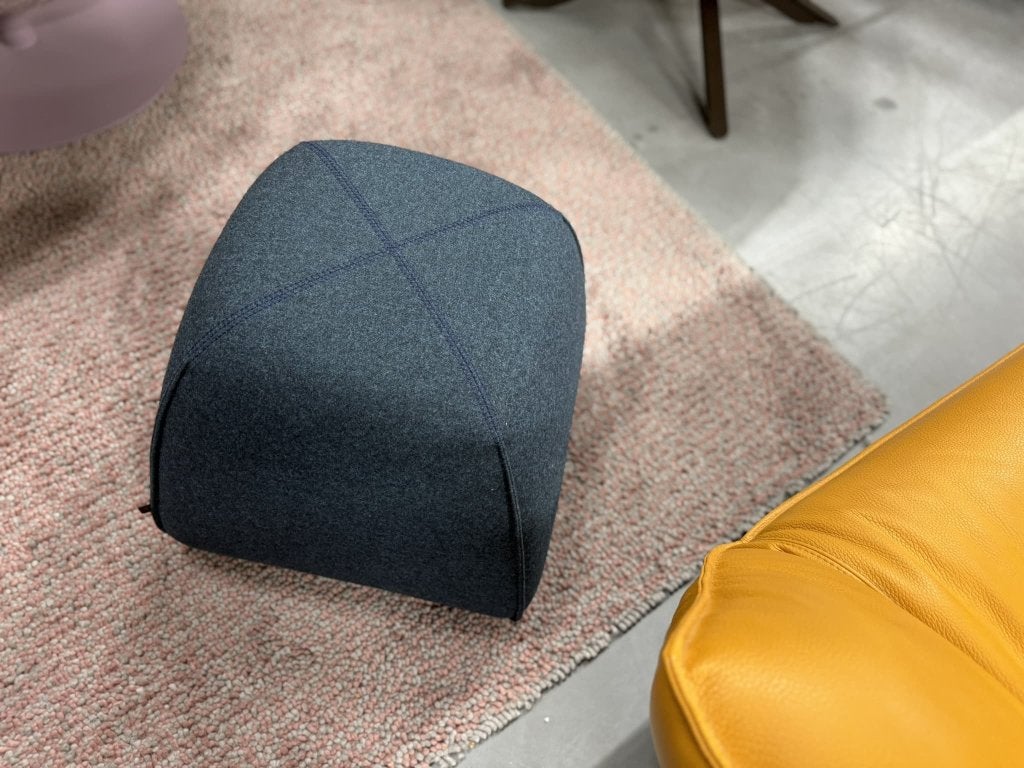 2 Nieuw Design on Stock BimBom Kruk blauw stof Bim Bom, Minder dan 50 cm, Gompenstraat 15, Vierkant, Minder dan 50 cm