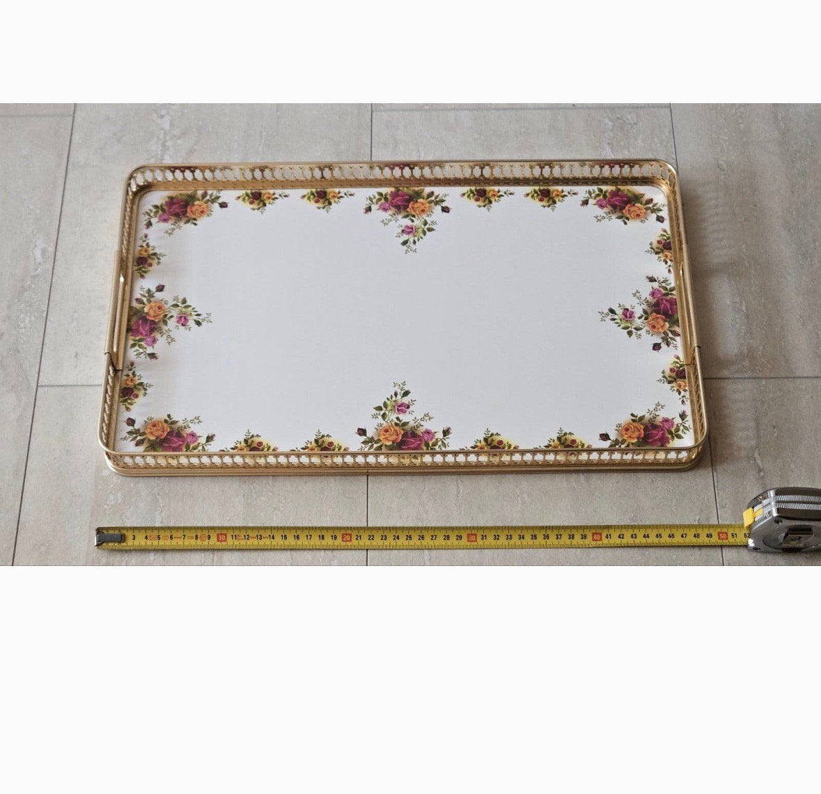 GEZOCHT‼️‼️ ROYAL ALBERT OLD COUNTRY ROSES DIENBLAD, Ophalen, Zo goed als nieuw, Rond, Hout