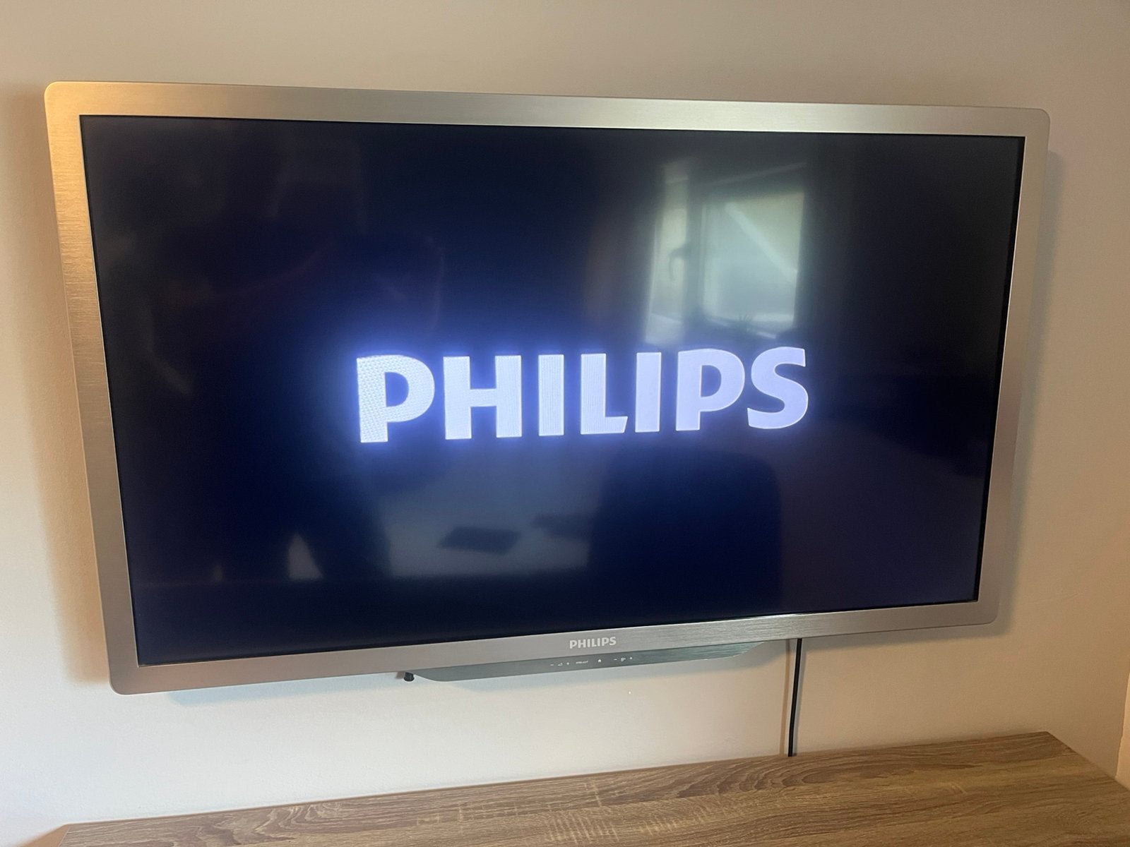 Philips 42” led tv 42PFL7696H/12 met ambilight, Ophalen of Verzenden, Zo goed als nieuw, 50 Hz, Philips