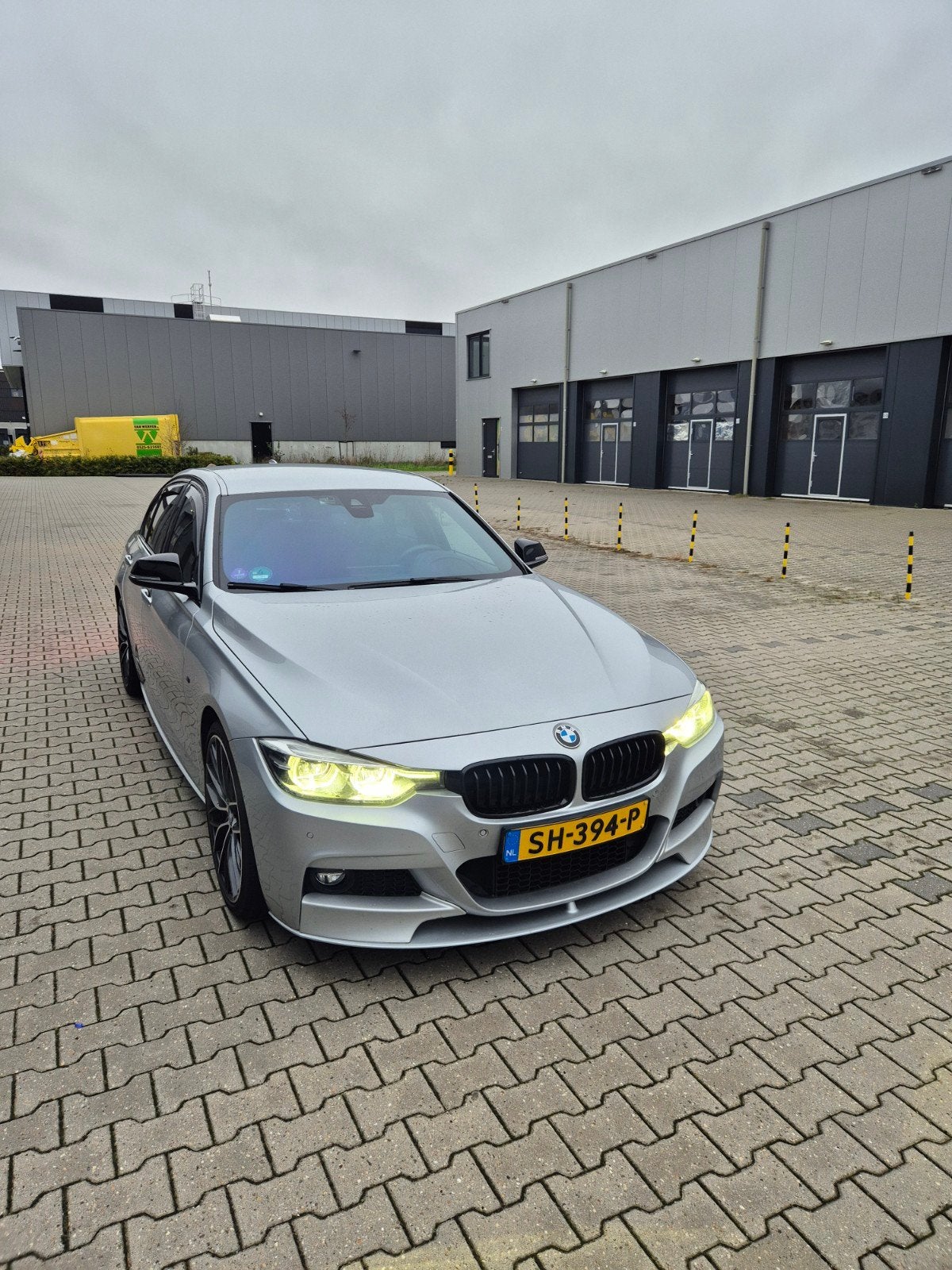 BMW 3-Serie 320i 184pk Aut 2018 Grijs - M pakket/Full Option, Auto's, 1998 cc, 1800 kg, 4 cilinders, Particulier