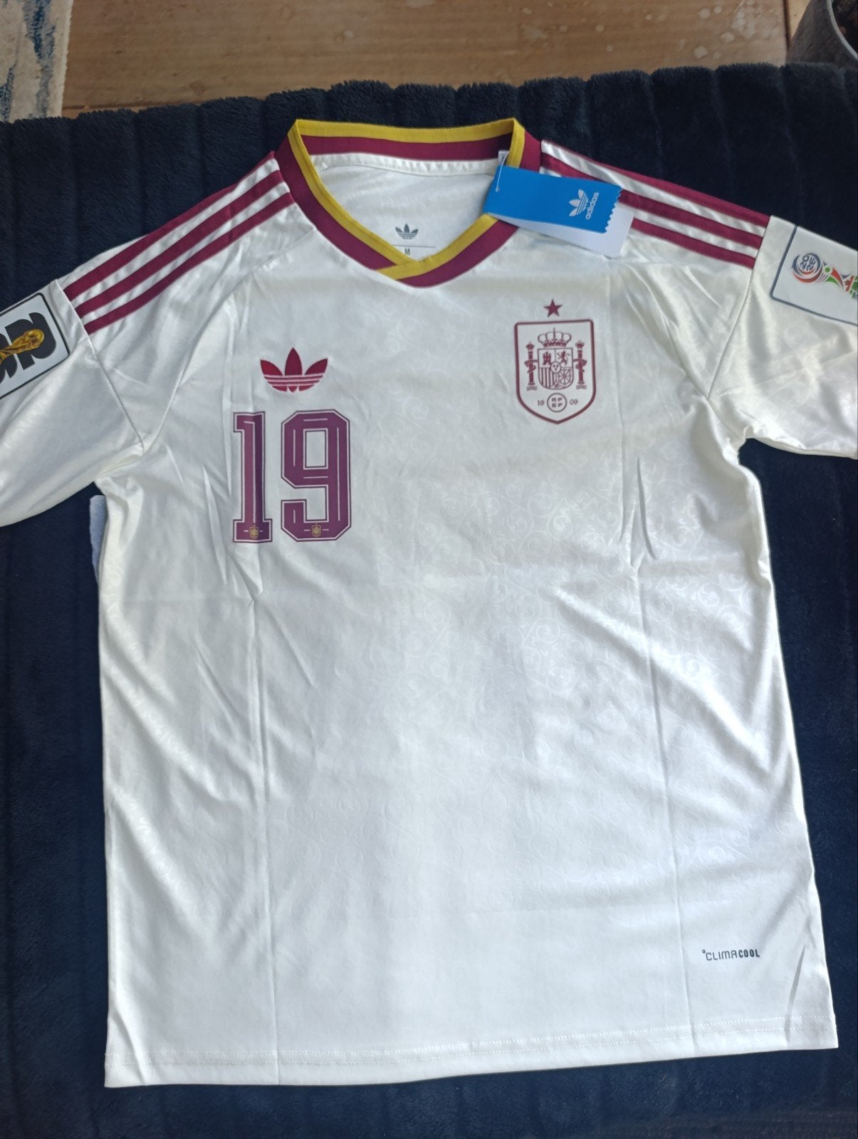 Nieuw Adidas Spanje uitshirt #8 Fabian, WK 2026 Maat L, Ophalen of Verzenden, Nieuw, Shirt