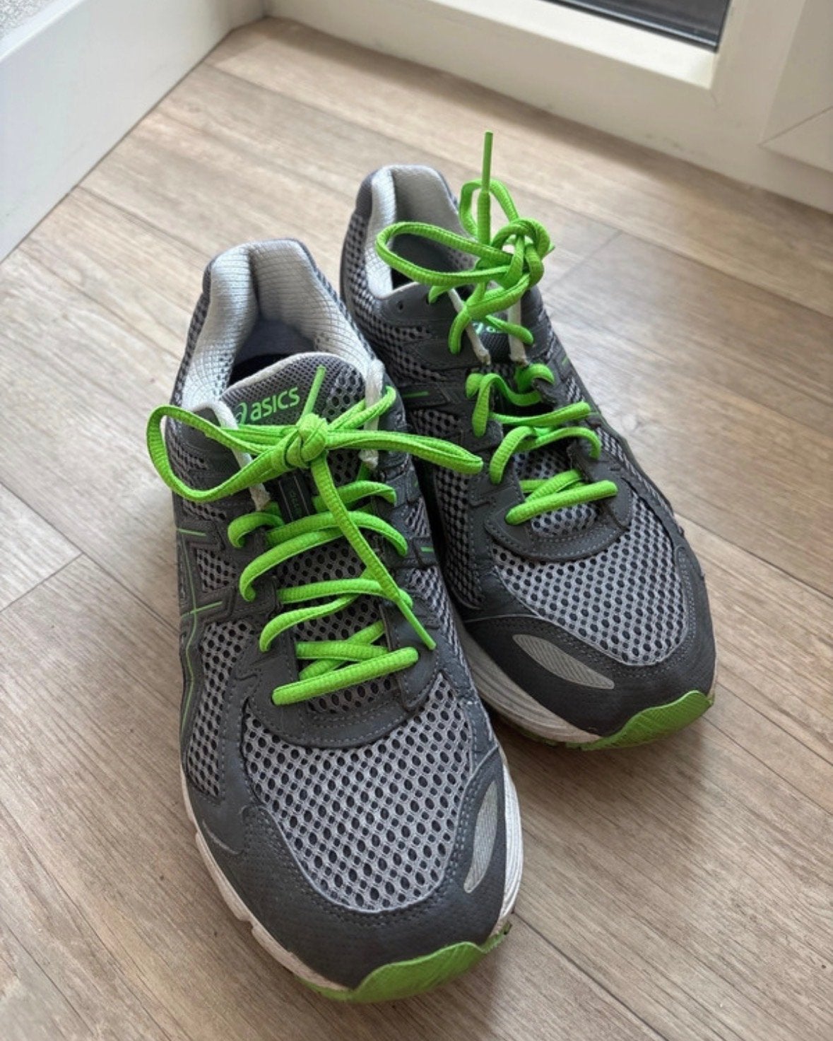 Asics Gel Sportschoenen Grijs/Groen - Maat 43,5 (US 9,5), Gebruikt, Hardloopschoenen, Ophalen of Verzenden, Hardlopen
