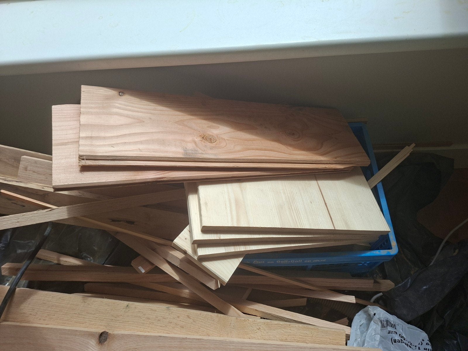 Diverse houten planken en balken - Restpartij, Ophalen, Gebruikt, Minder dan 25 mm, Overige typen