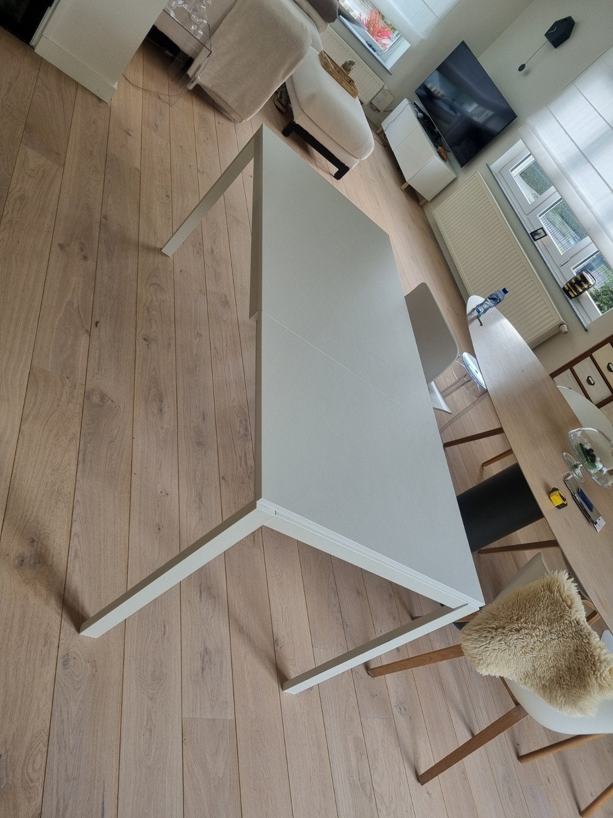 Ikea Vihals tafel  uitschuifbaar, Demontabel, Spaanplaat of MDF, Ophalen of Verzenden, Zo goed als nieuw