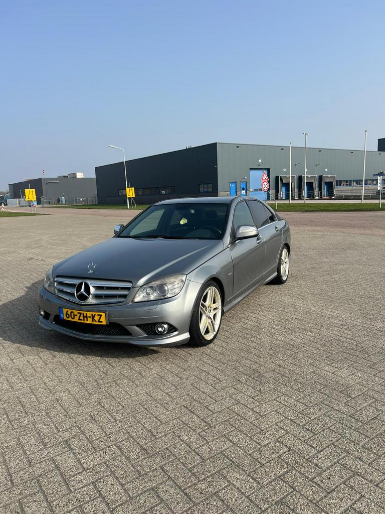 Mercedes-Benz C-Klasse 3.0 C280 Sedan AUT 2008 Grijs, Auto's, Automaat, Achterwielaandrijving, 1800 kg, Zwart