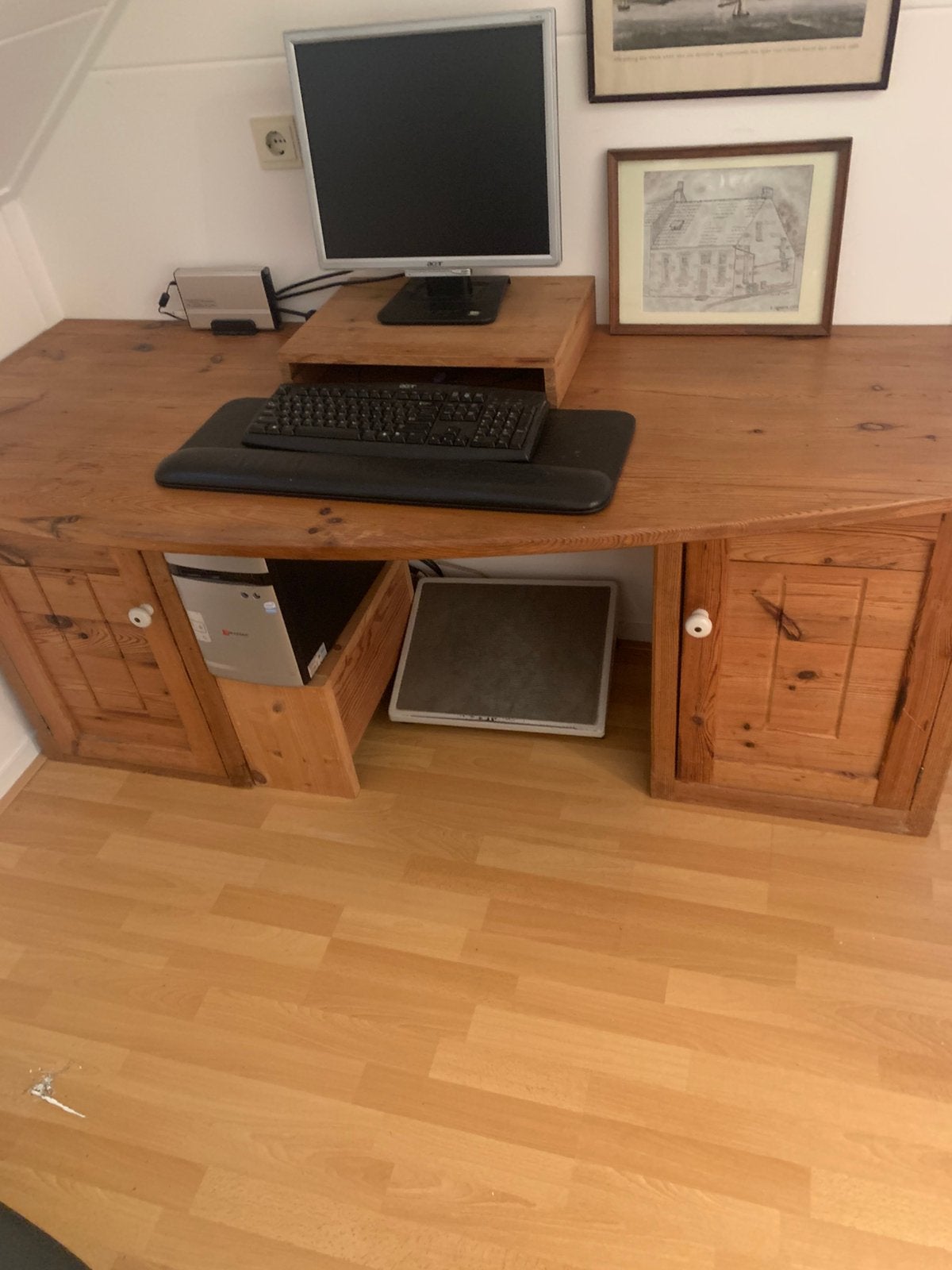 Bureau van grenen, Ophalen of Verzenden, Zo goed als nieuw, 120 tot 170 cm