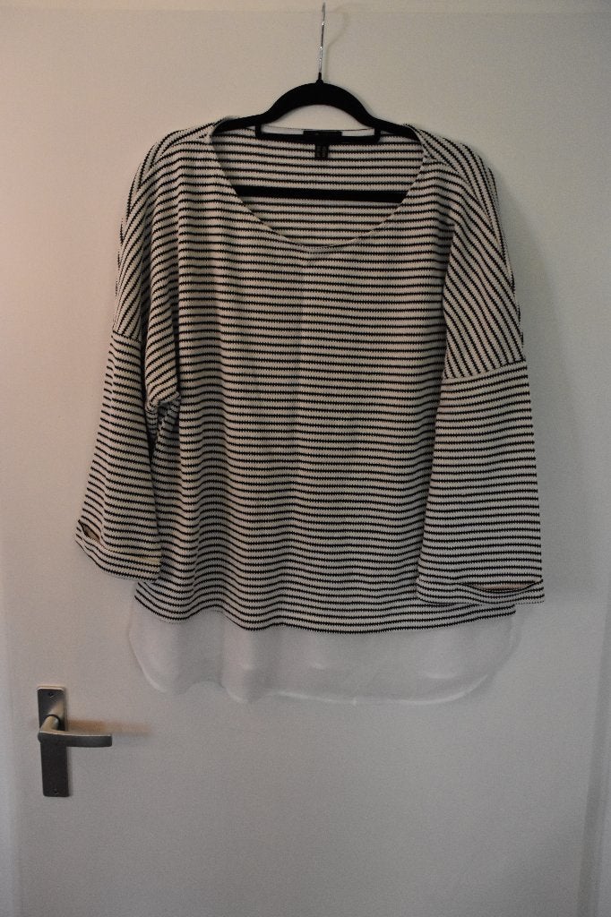 leuke zgan gestreepte trui maat XXL October, Kleding | Dames, October, Overige kleuren, Maat 46/48 (XL) of groter, Ophalen of Verzenden