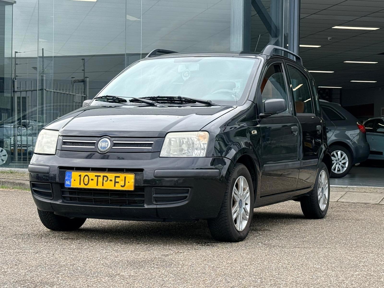 Fiat Panda 1.2 Emotion|Automaat|Airco|NAP|APK, Gebruikt, 840 kg, Zwart, Origineel Nederlands
