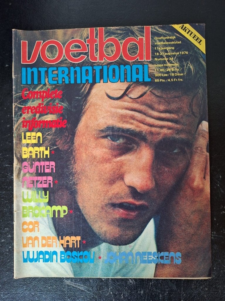 Voetbal International - Seizoensgids 1976/77, Ophalen of Verzenden, Gebruikt, Ajax, Boek of Tijdschrift