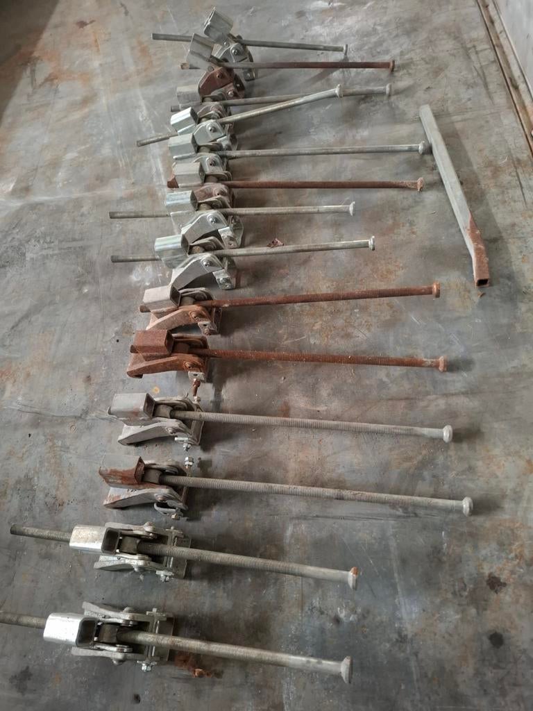 Dubbellucht haken spanners klemmen 14x stck md+ 550, Ophalen