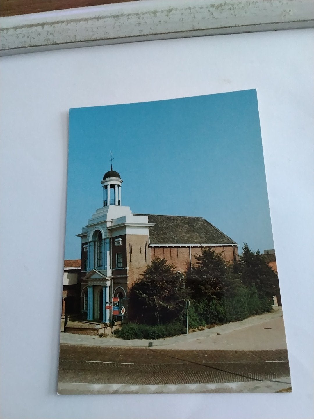 Ansichtkaart Akkrum, Doopsgez. Kerk 'Fermoanje', Ophalen of Verzenden, Friesland
