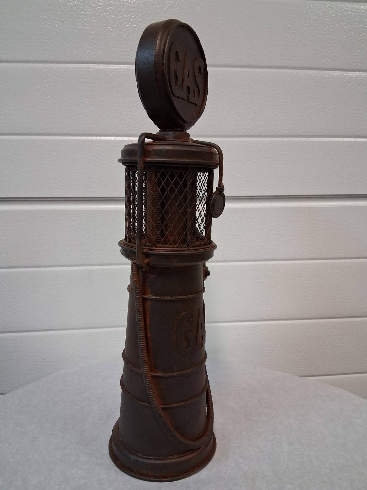 Benzinepomp decoratie van metaal, Verzamelen, Ophalen of Verzenden, Huis en Inrichting