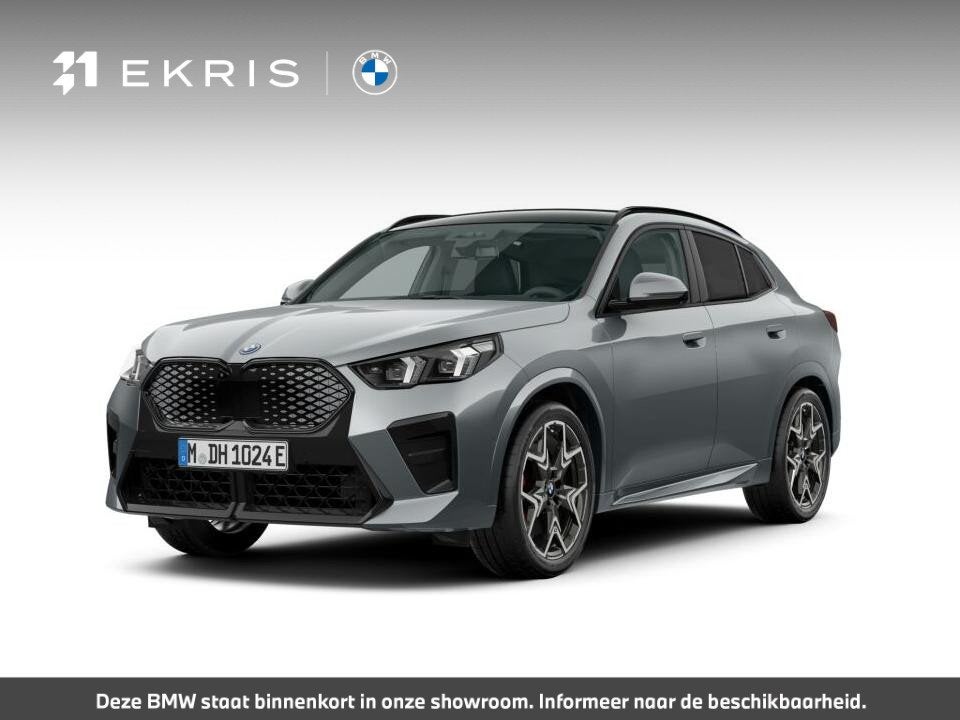 BMW iX2 xDrive30 | M Sport Edition | M Sportpakket Pro | Com, Auto's, 479 km, IX2, Zwart, 67 kWh
