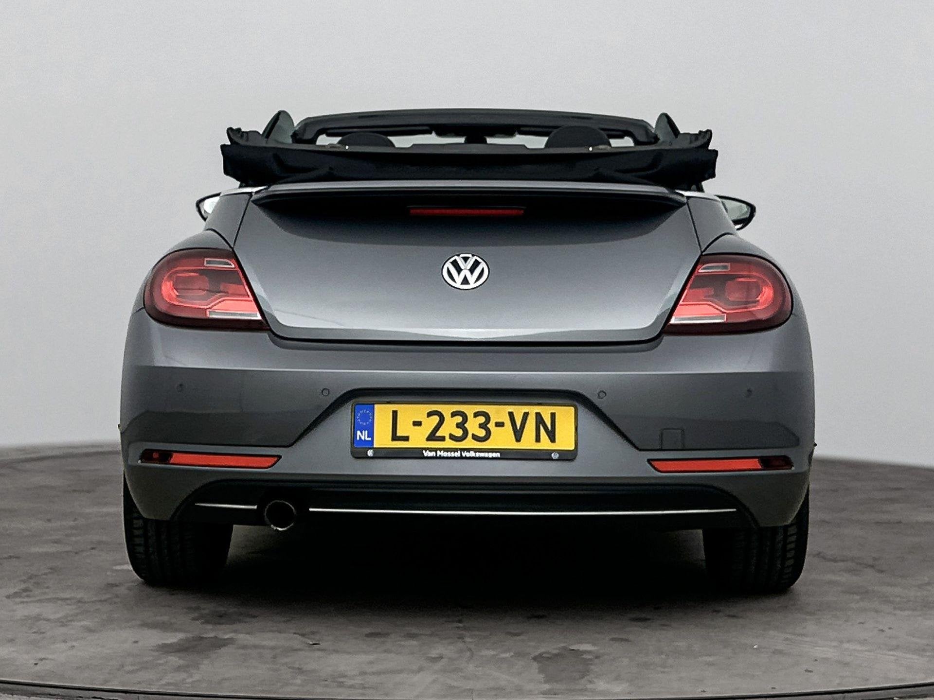 Volkswagen Beetle Cabriolet 1.2 TSI Exclusive Series | Carpl, Auto's, Voorwielaandrijving, 12 maanden, Stof, Gebruikt