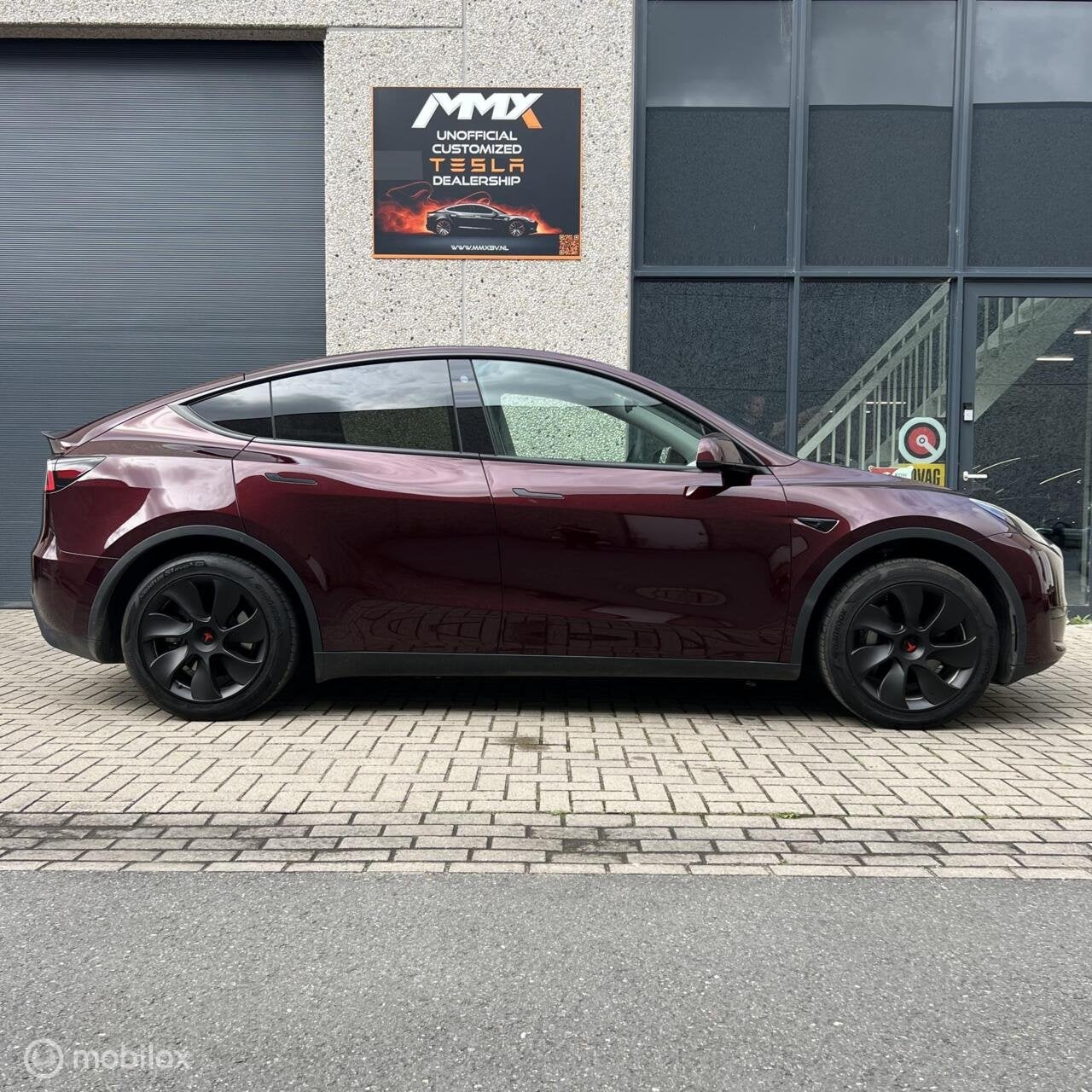 Tesla Model Y Long Range AWD + MMX PACK + IAP + SOH 93.7%, Auto's, Automaat, 389 pk, Gebruikt, Zwart