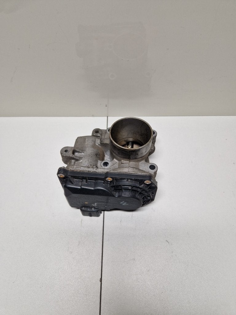 RENAULT CLIO III GASKLEPHUIS / 8200568712C, Renault, Gebruikt, Contact.group@renault.com, Renault SAS