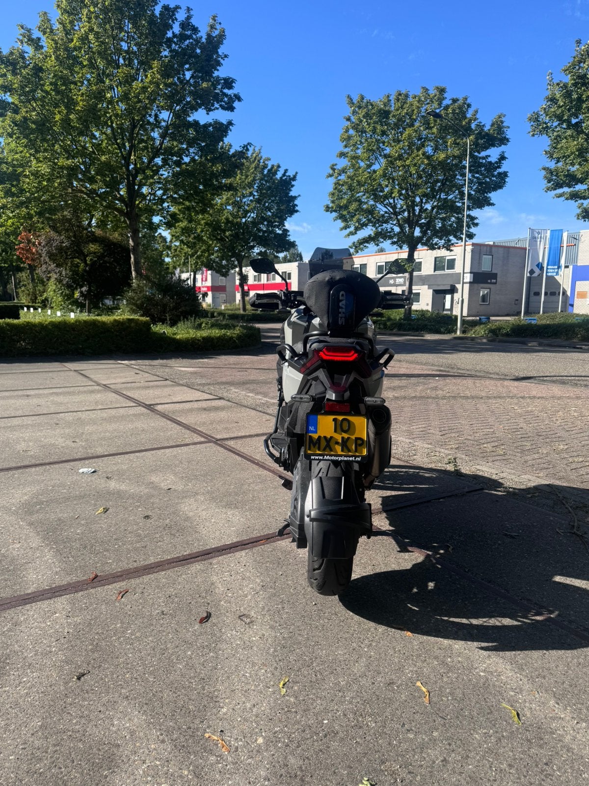 Foto 5 van Honda X-ADV 750| 2023 | Akrapovic | Vol opties | Nardo Grey