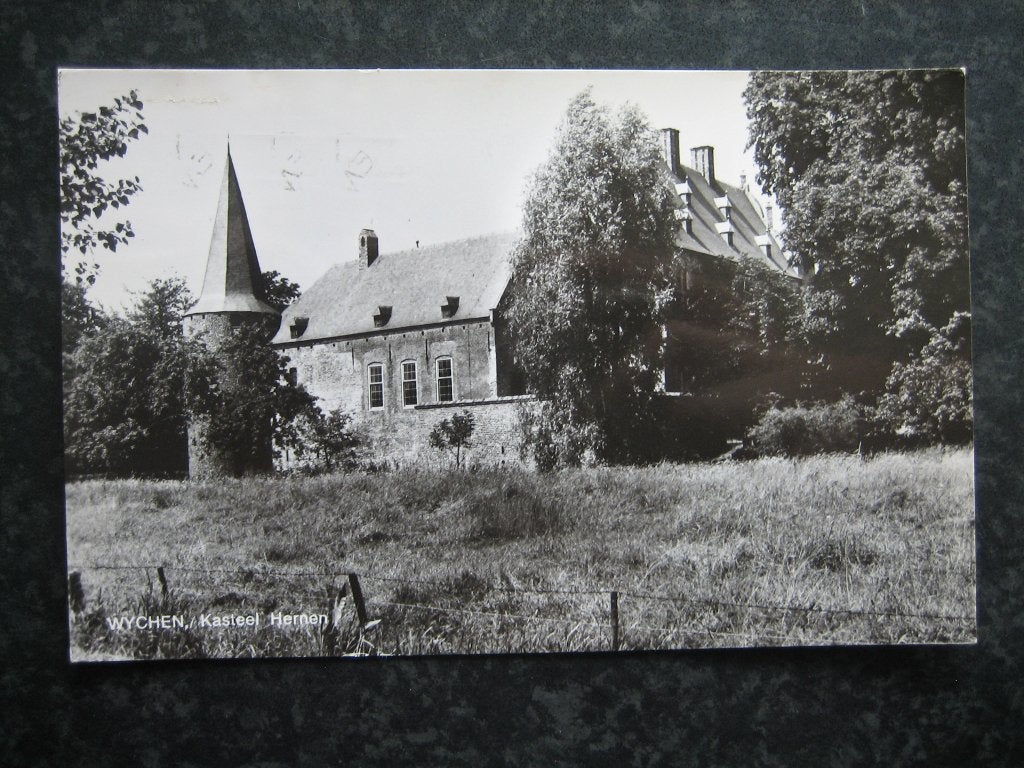 WIJCHEN Kasteel Herne 1972, Verzamelen, Ansichtkaarten | Nederland, Ophalen of Verzenden, 1960 tot 1980, Gelderland