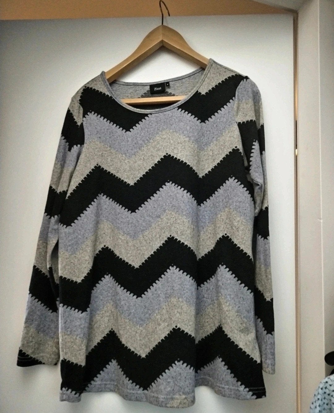Zizzi sweater maat 42/44 met lila tinten, Zizzi, Ophalen of Verzenden, Maat 42/44 (L), Paars