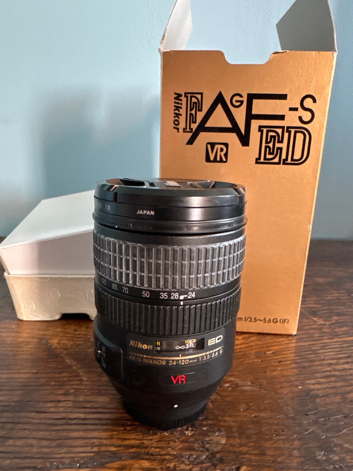 Nikon AF-S Nikkor 24-120mm f/3.5-5.6G ED VR Lens, Nikon, Zo goed als nieuw, Verzenden, Autofocus