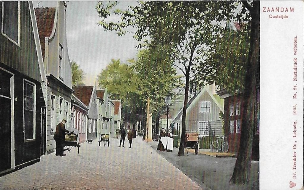Zaandam oostzijde ongelopen ( ansichtkaart 2149 ), Ophalen of Verzenden, 1920 tot 1940, Ongelopen, Noord-Holland