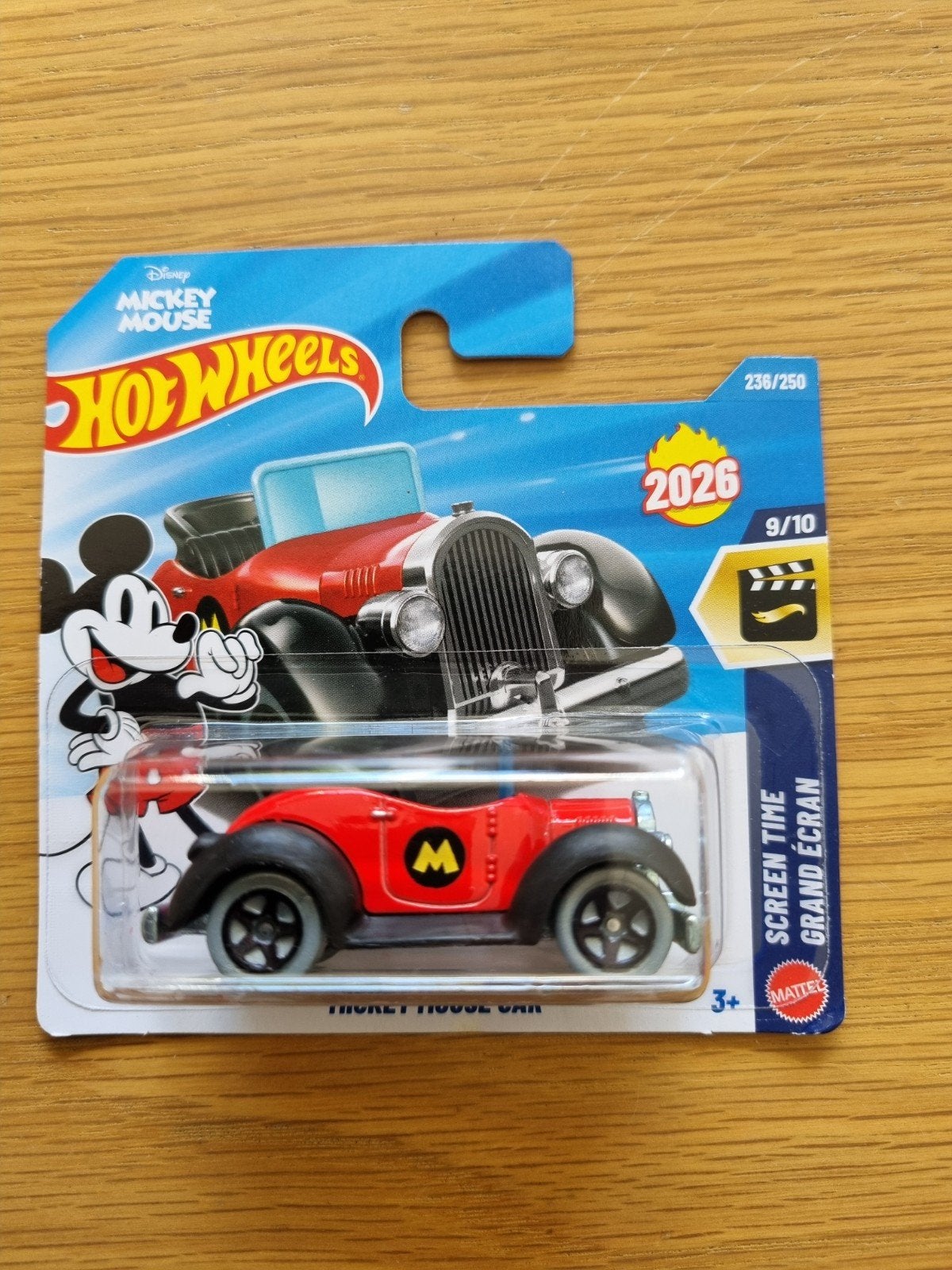 Hot Wheels Disney Mickey Mouse Auto 2026 Nieuw in verpakking, Verzenden, Nieuw, Auto