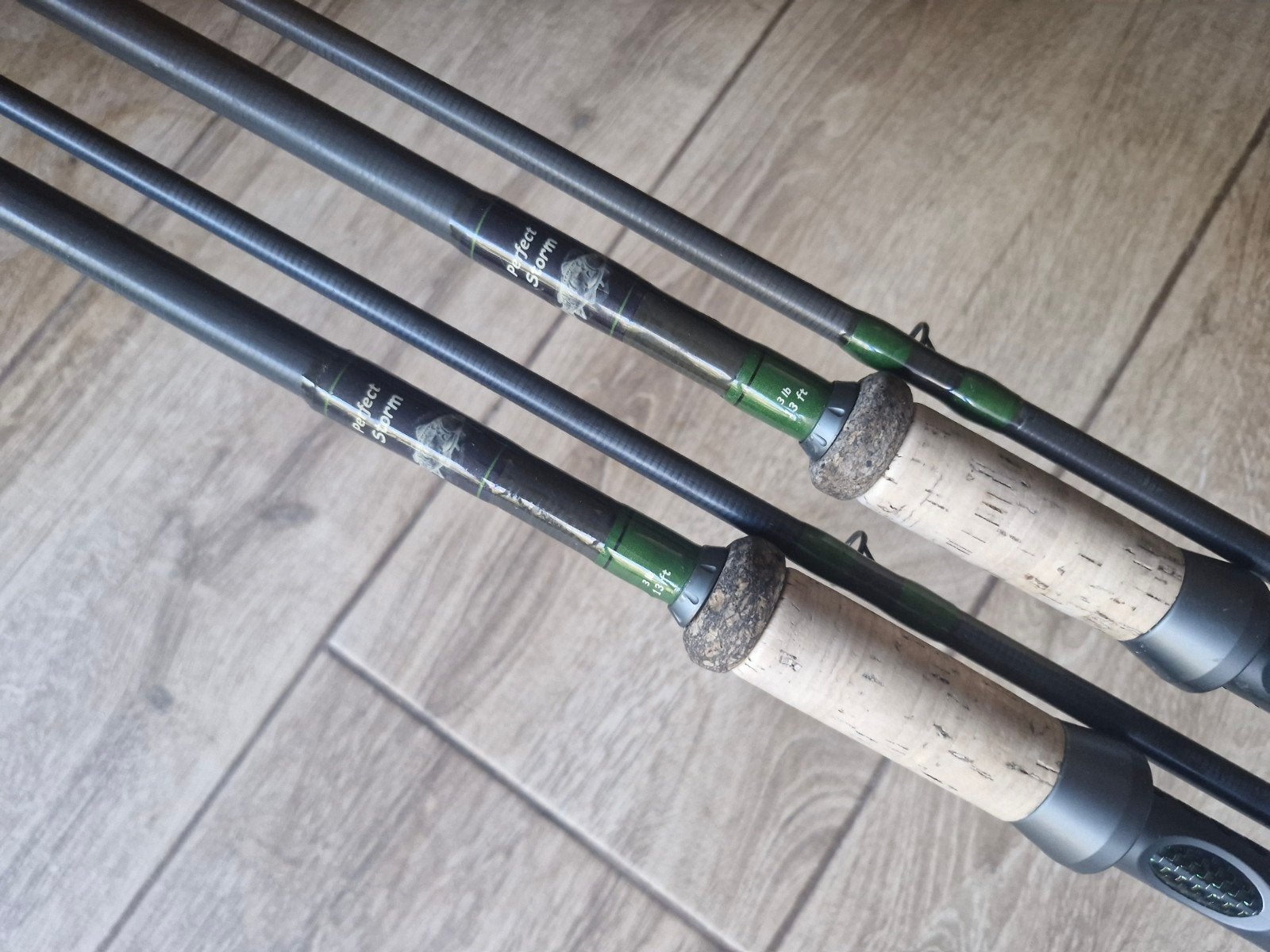 2  karperhengels 13 ft 3 lbs handbuilt.Gratis protector case, Ophalen, Werphengel