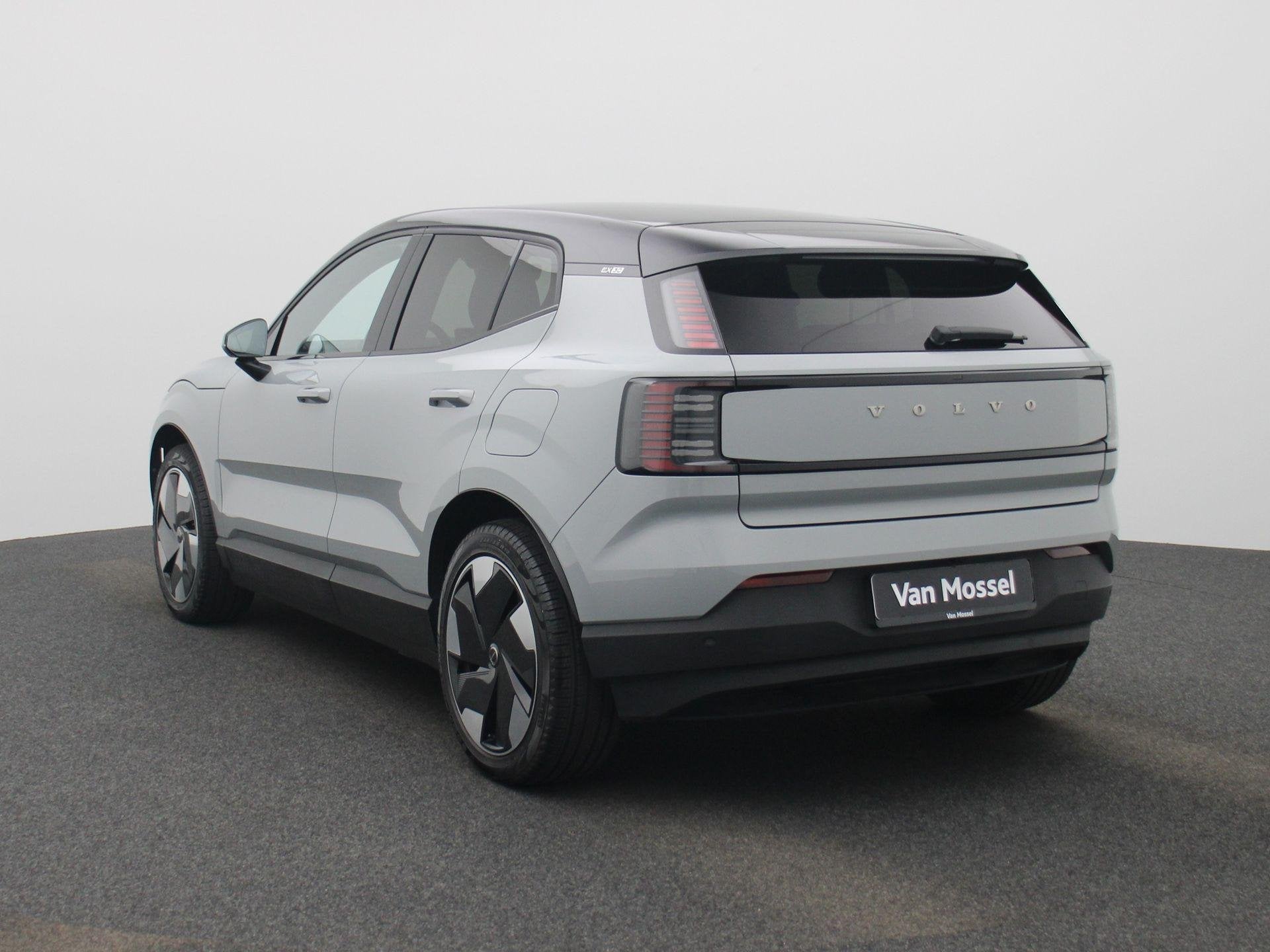 Volvo EX30 Twin Motor Performance Plus 69kw | NAVIGATIE | HA, Automaat, 12 maanden, Stof, Gebruikt
