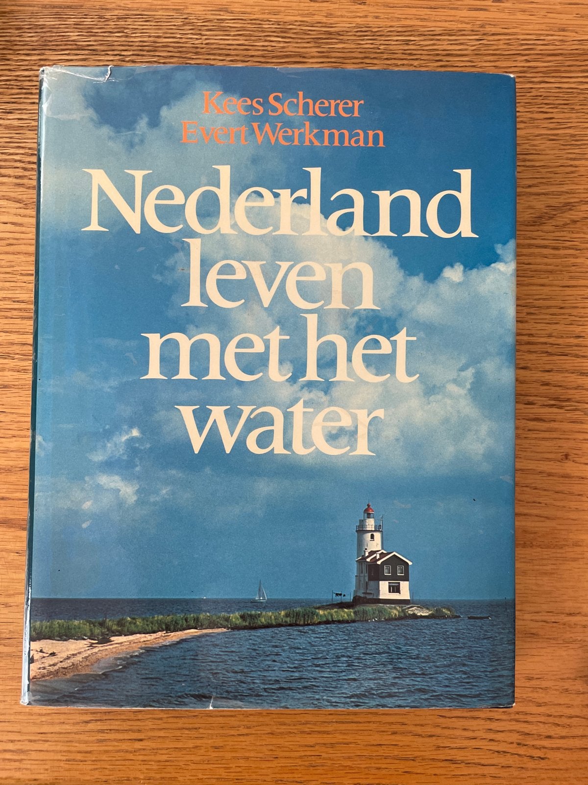 Nederland leven met het water - Kees Scherer & Evert Werkman, Ophalen of Verzenden, 20e eeuw of later, Gelezen