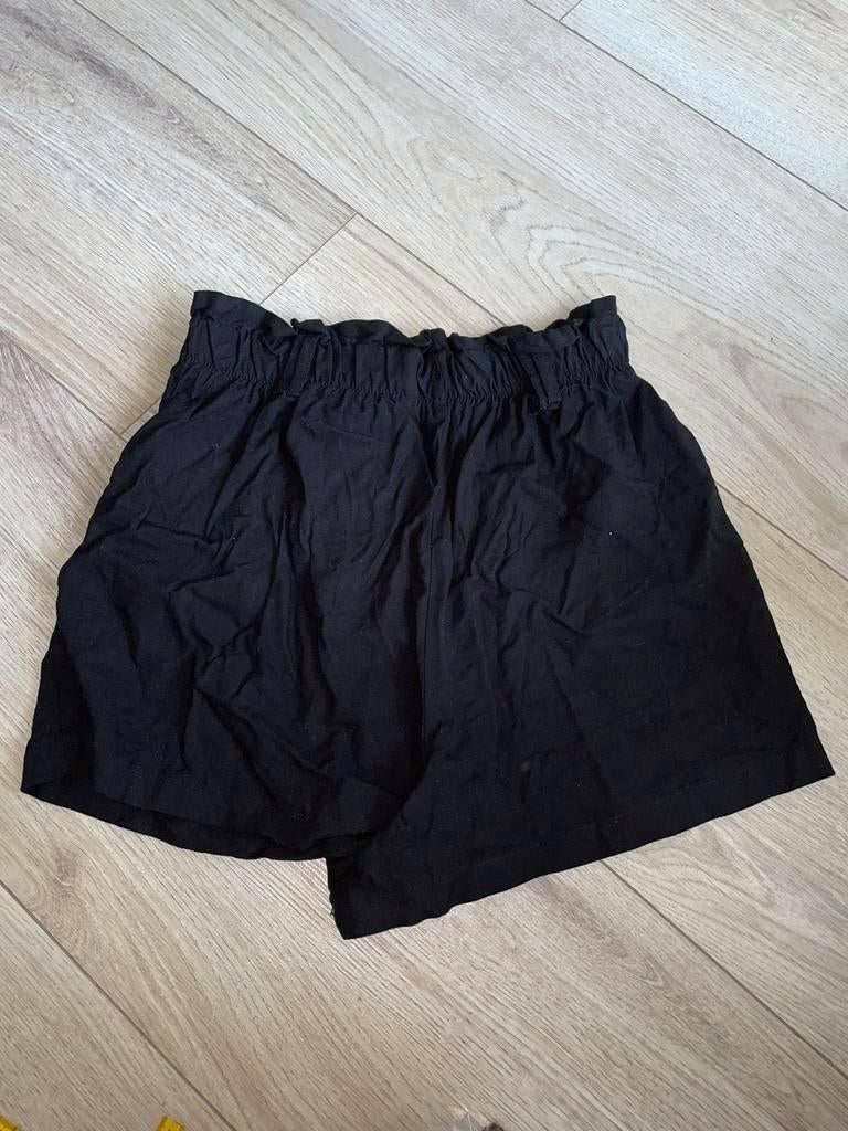 Bershka short m paperbag korte broek zwart zwarte, Maat 38/40 (M), Kort, Verzenden, Zwart