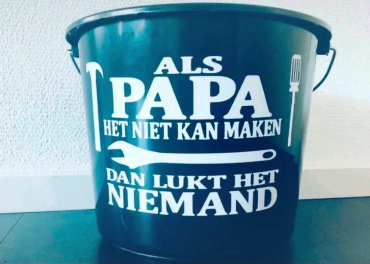 Emmer 'Als Papa het niet kan maken...' - Leuk cadeau!, Ophalen of Verzenden, Zo goed als nieuw, Kunststof, Met handgreep