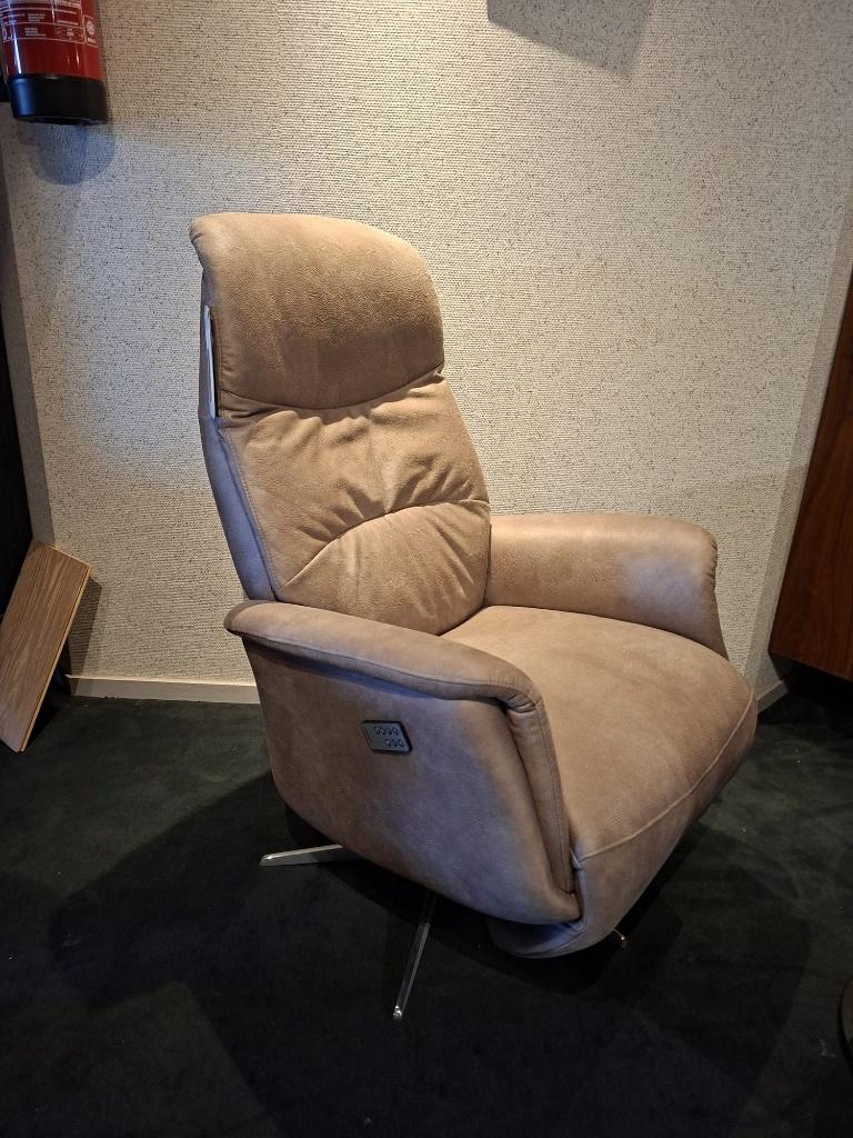 Mads relaxfauteuil met electrische relax nu voor €699,-, Ophalen, Nieuw, 75 tot 100 cm, 75 tot 100 cm