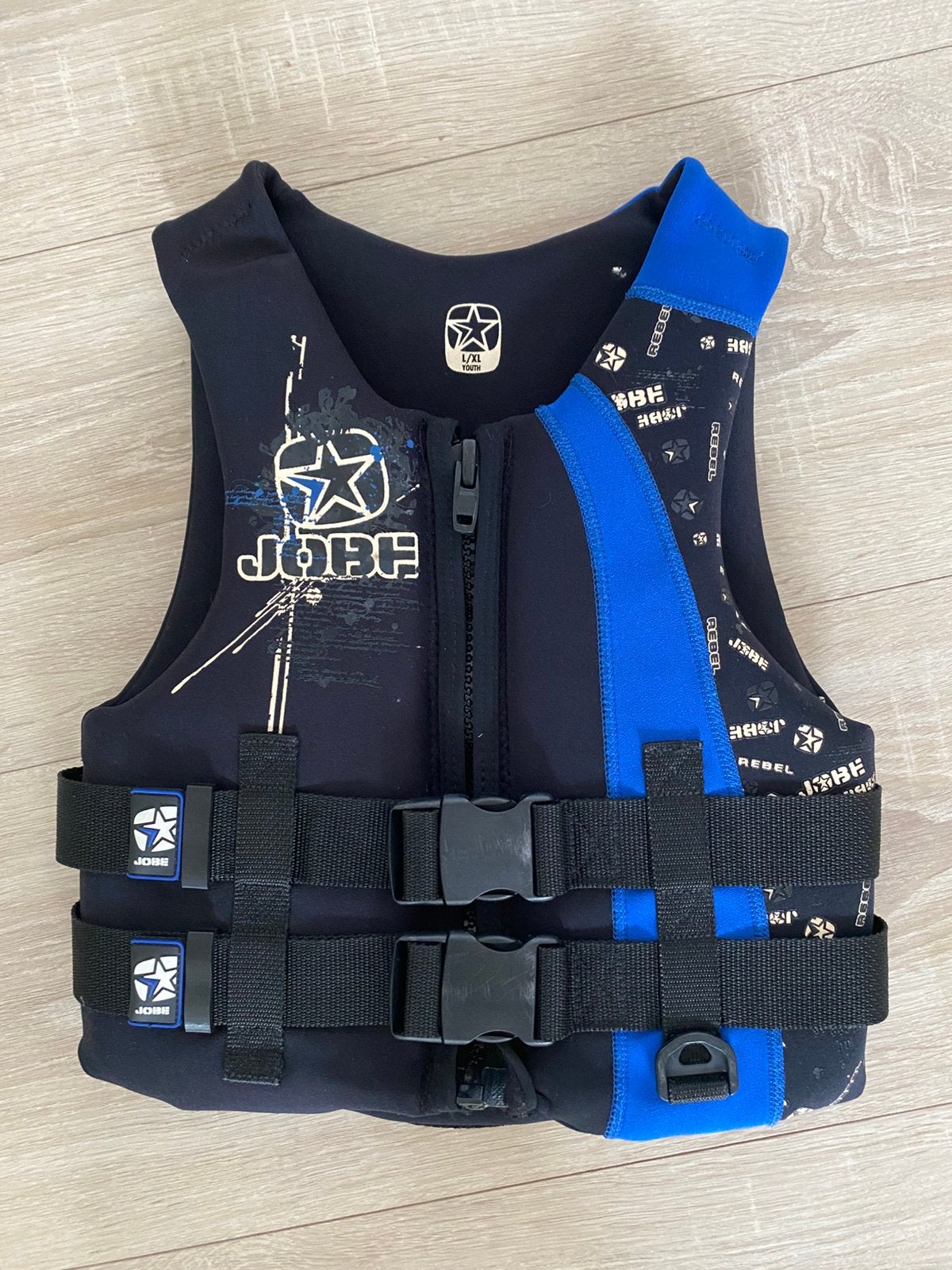 Jobe zwemvest blauw, Watersport en Boten, Watersportkleding, Ophalen of Verzenden, Zo goed als nieuw, Kind, Reddingsvest of Zwemvest
