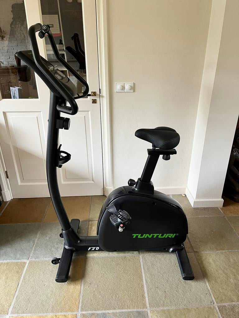 Tunturi F20 hometrainer - Nieuw, Sport en Fitness, Ophalen, Nieuw, Benen, Hometrainer