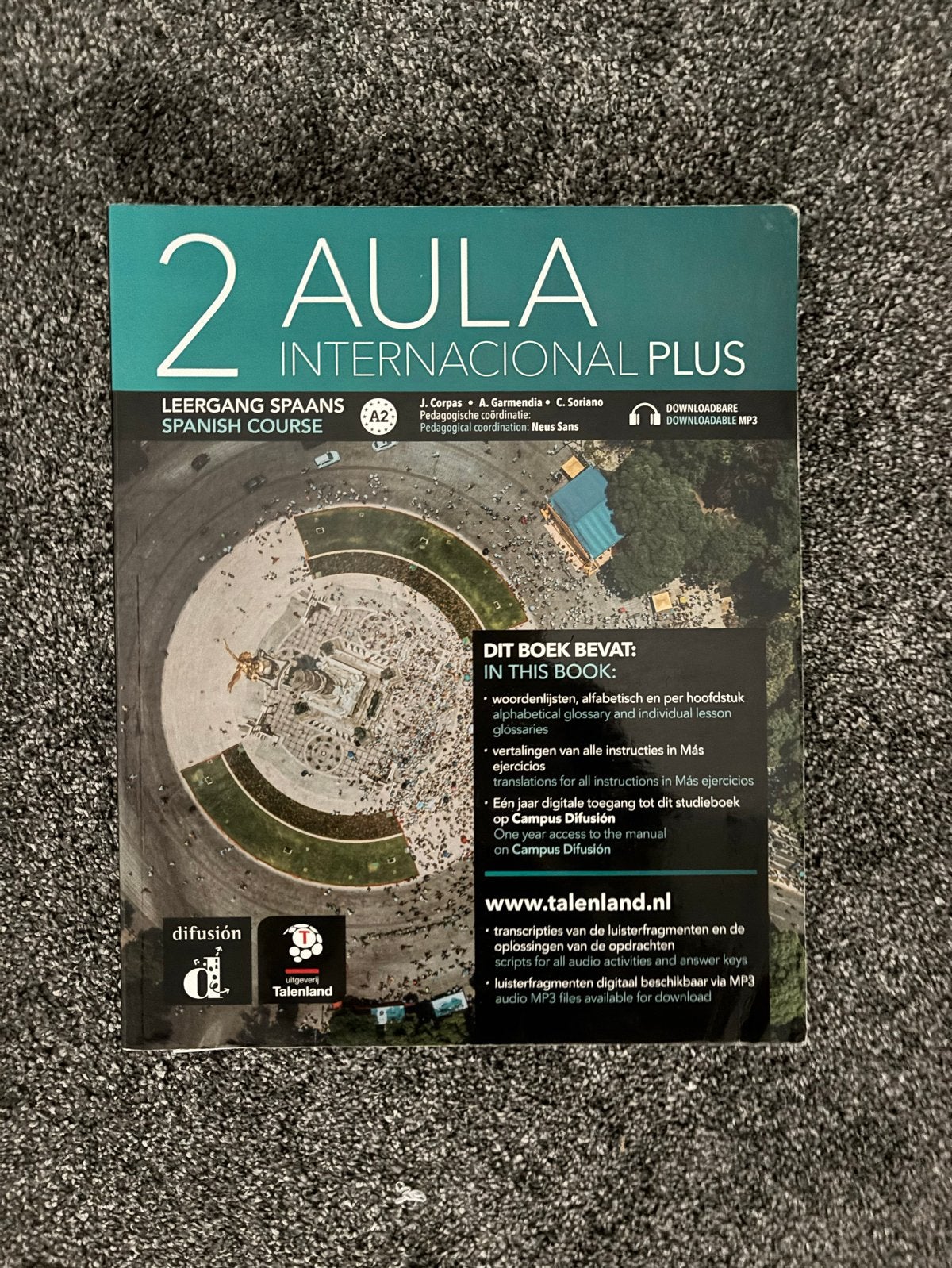Aula 2 Internacional Plus - Spaans leerboek A2, Boeken, Ophalen of Verzenden, Zo goed als nieuw, Non-fictie