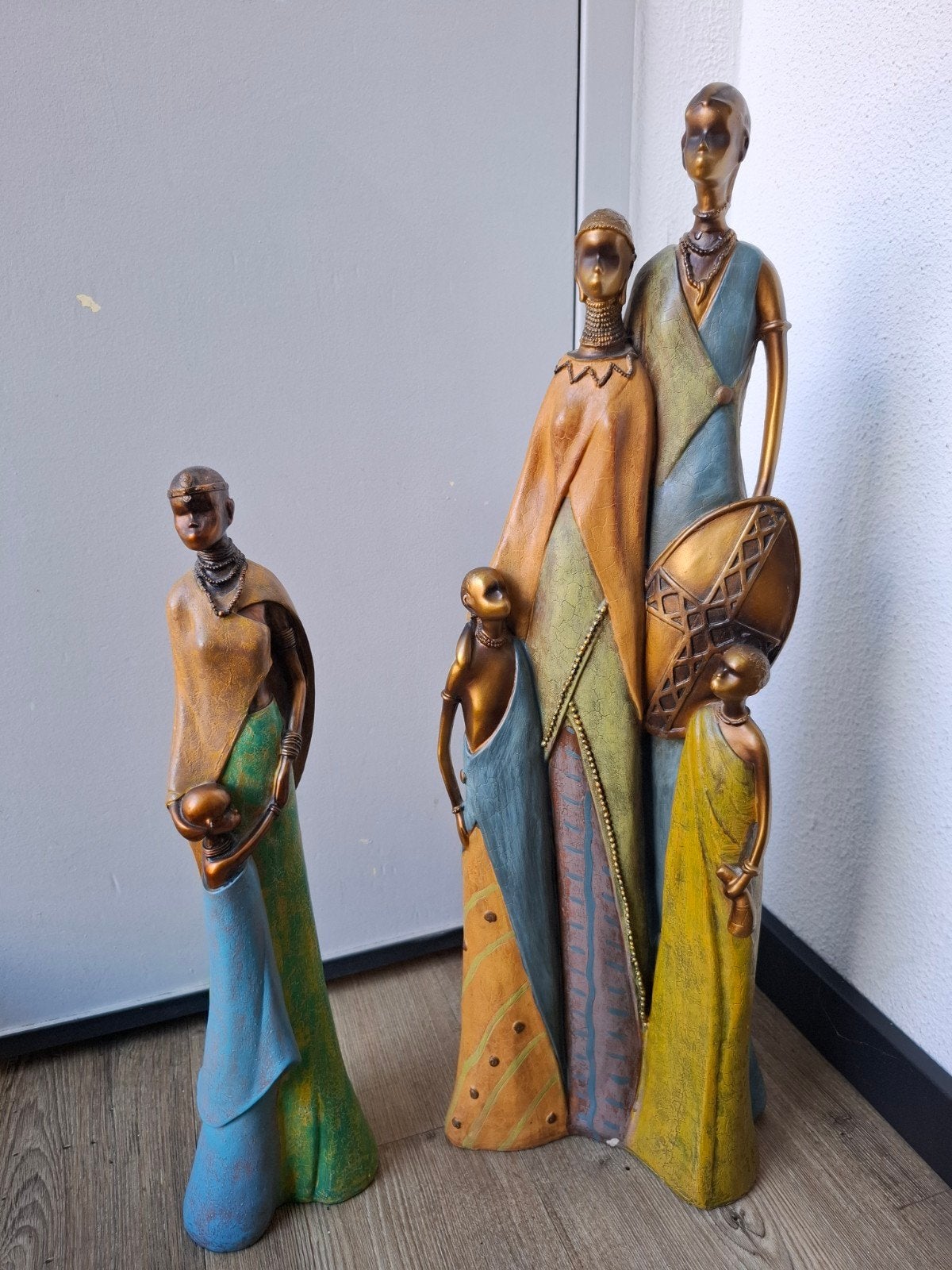 Afrikaanse Beelden - Familie en Vrouw met Kind, Ophalen, Groep mensen, Handgemaakt, 50 - 100 cm
