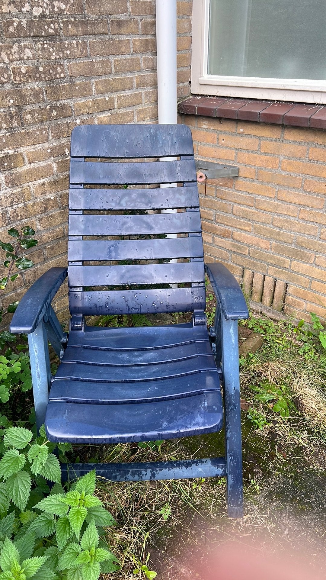 Gratis tuinset: Ovale tuintafel met twee meerstanden-stoelen, Ophalen, Gebruikt, Ovaal, Kunststof