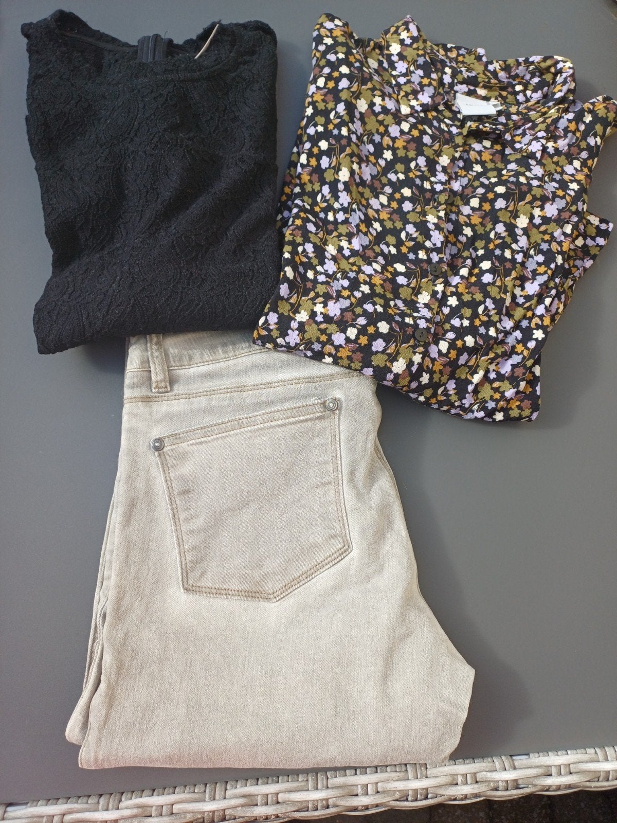 Setje 3 stuks: Broek, truitje & blouse - Maat S/M, Ophalen of Verzenden, Gedragen, Maat 38/40 (M)