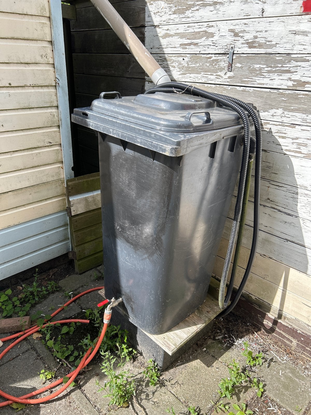 Regenton - Ideaal voor het opvangen van regenwater, Kunststof, Gebruikt, Met kraantje, 150 liter of meer