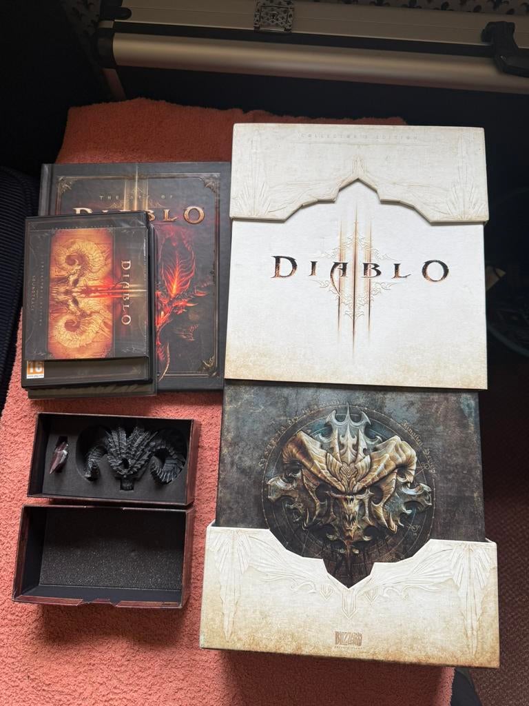 Diablo 1 & 2, Spelcomputers en Games, Games | Pc, 1 speler, Ophalen of Verzenden, Zo goed als nieuw, Role Playing Game (Rpg)
