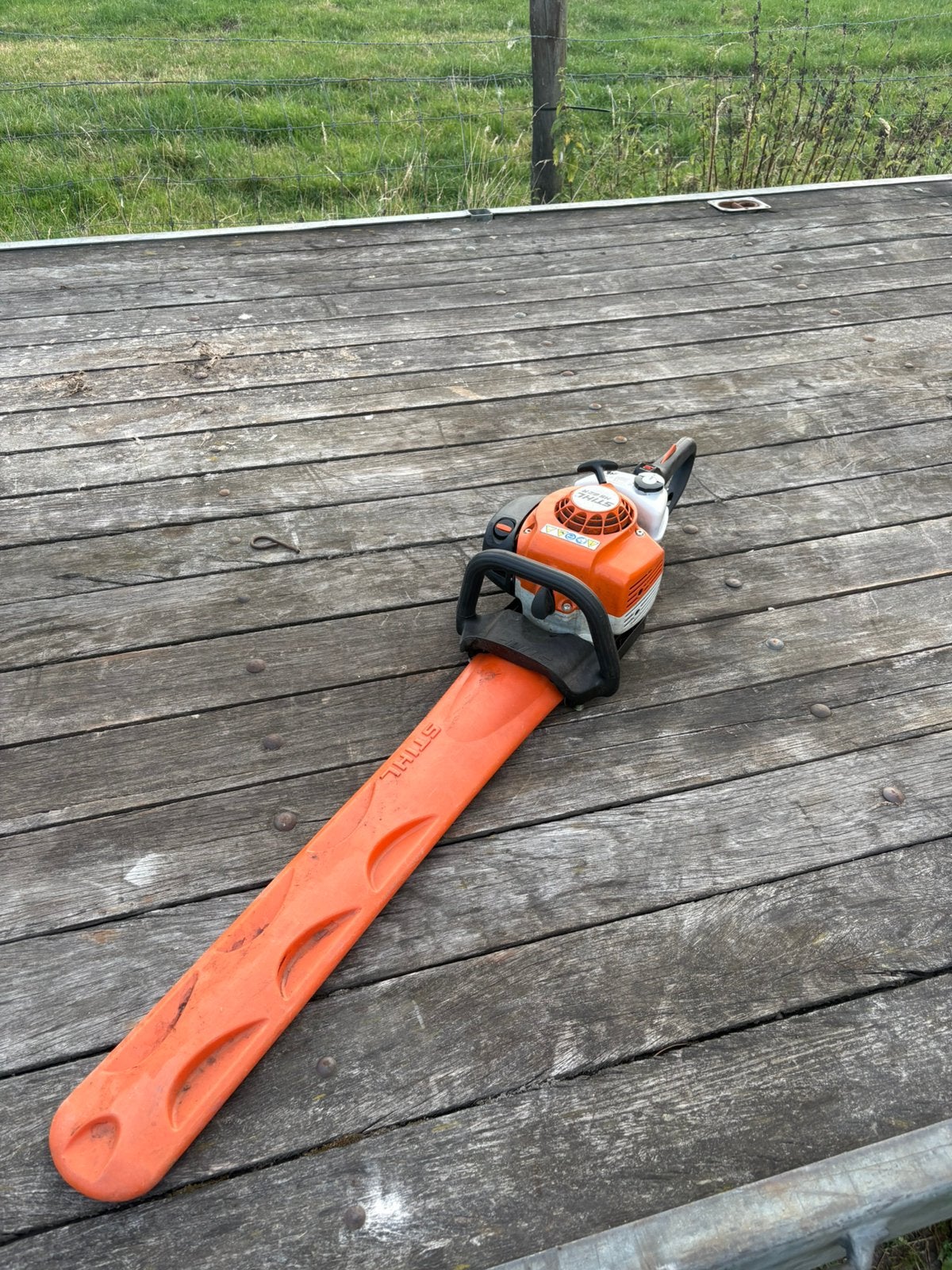 Stihl hs 82 r heggenschaar, Ophalen, Zo goed als nieuw, Benzine