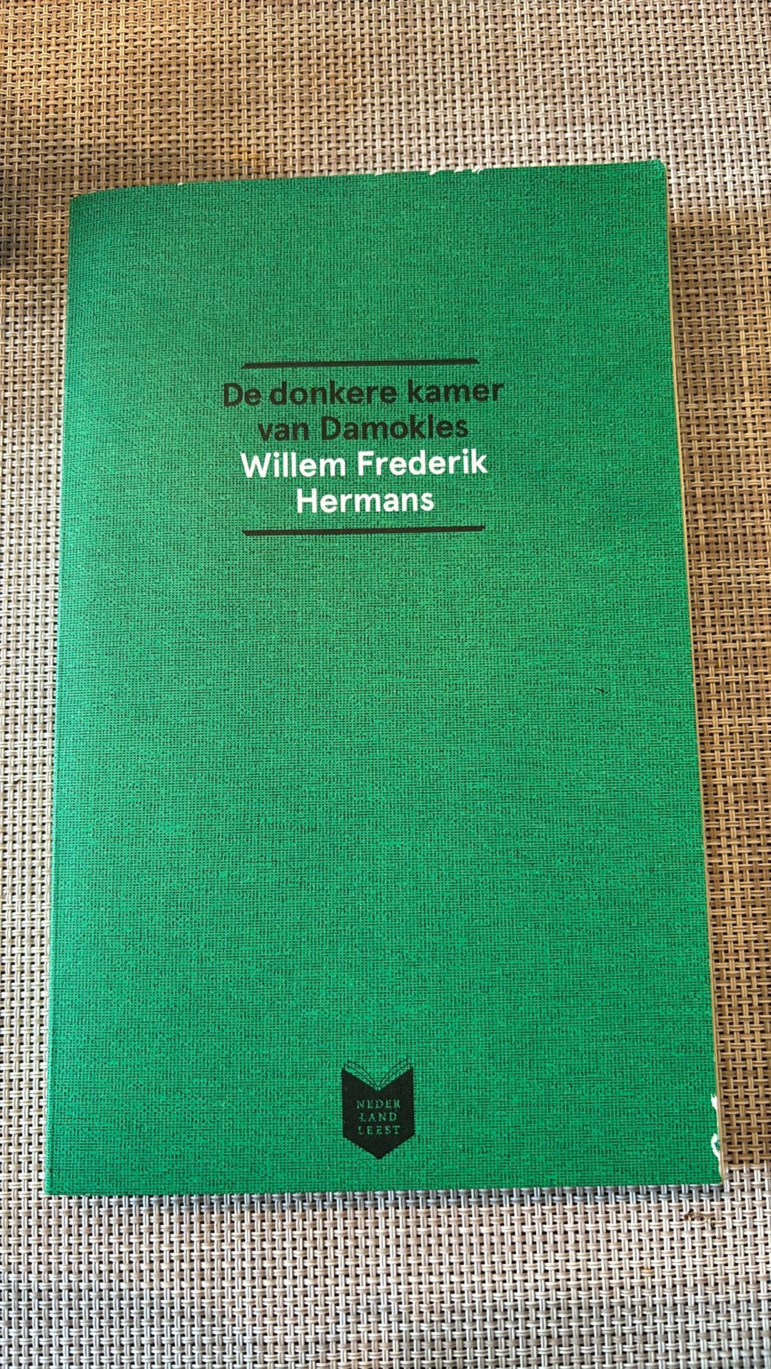 De donkere kamer van Damokles W.F. Hermans nieuwstaat 319 bl, Boeken, Ophalen of Verzenden, Zo goed als nieuw, Nederland