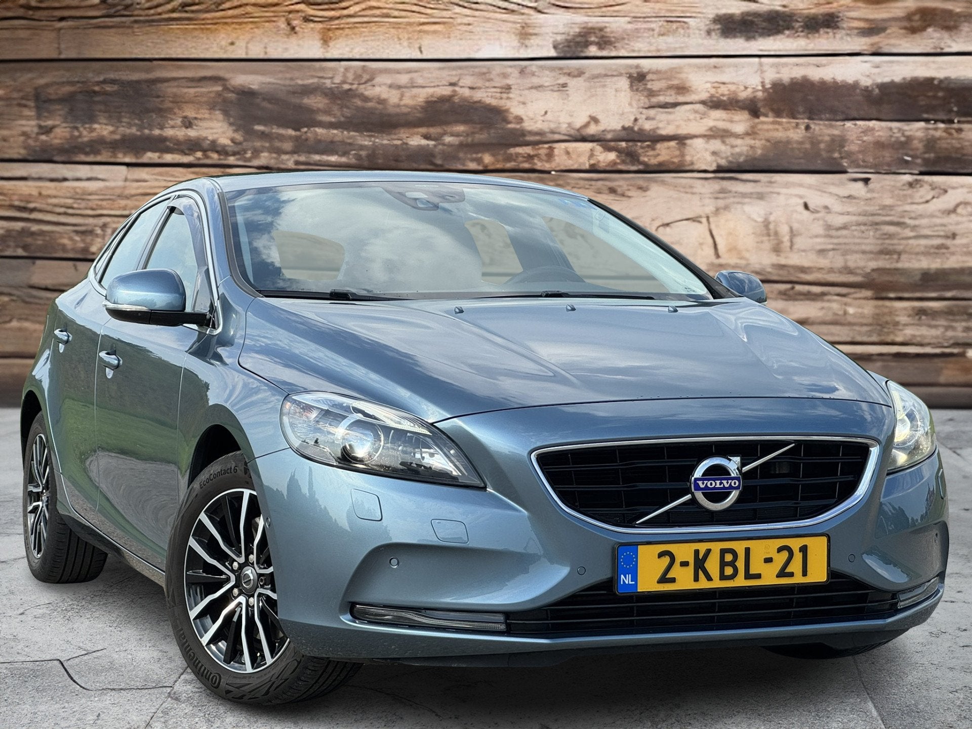 Volvo V40 1.6 T4 Summum |180PK|AUT|NAP|NL|LEDER| | Nieuwstaa, Auto's, Volvo, Gebruikt, Zwart, 4 cilinders, Bedrijf